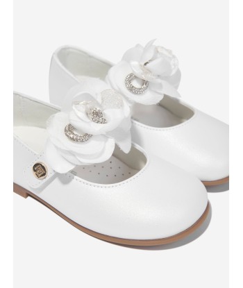 Andanines Girls Leather Flower Shoes in White Voir les baskets