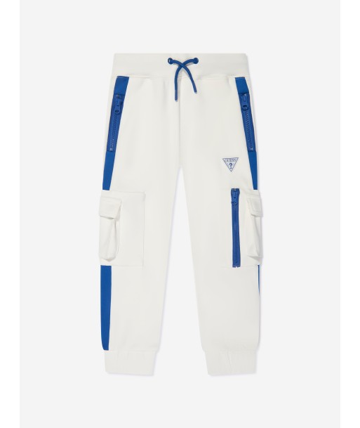 Guess Boys Cargo Joggers in White sur le site 