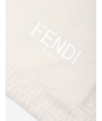 Fendi Baby Logo Blanket in Beige des créatures d'habitude