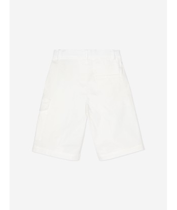 Fendi Boys Logo Cargo Shorts in White En savoir plus