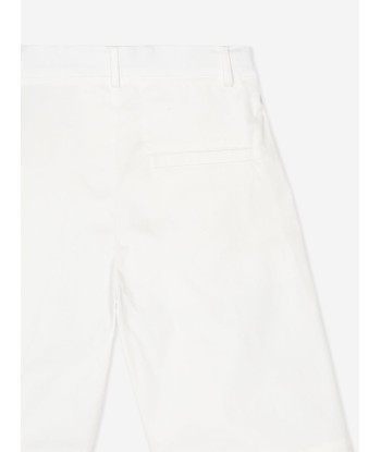 Fendi Boys Logo Cargo Shorts in White En savoir plus