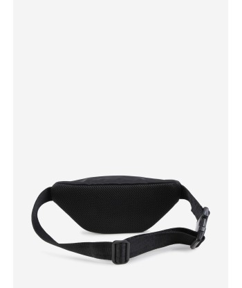 BOSS Boys Monogram Belt Bag in Black (38cm) brillant des détails fins