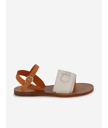 Chloé Girls Leather Logo Sandals in Ivory de votre