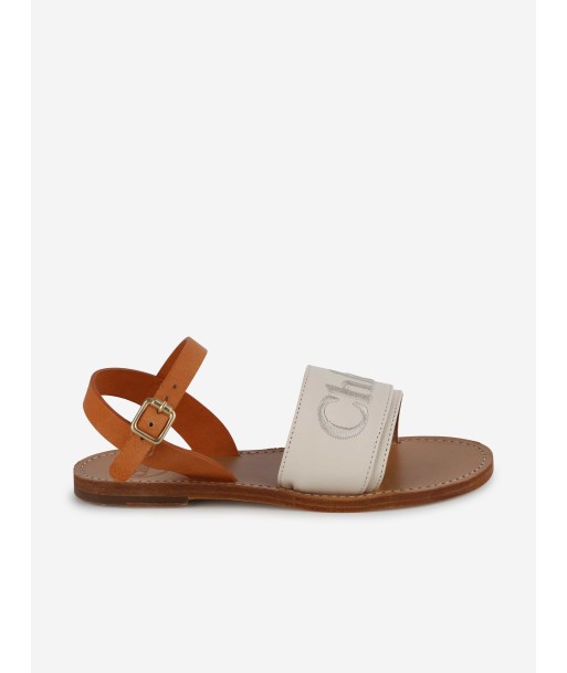 Chloé Girls Leather Logo Sandals in Ivory de votre