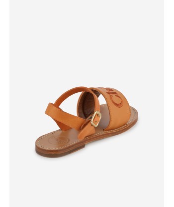 Chloé Girls Leather Logo Sandals in Brown Dans la société mordern