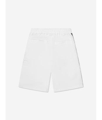 Givenchy Boys Logo Bermuda Shorts in White des créatures d'habitude